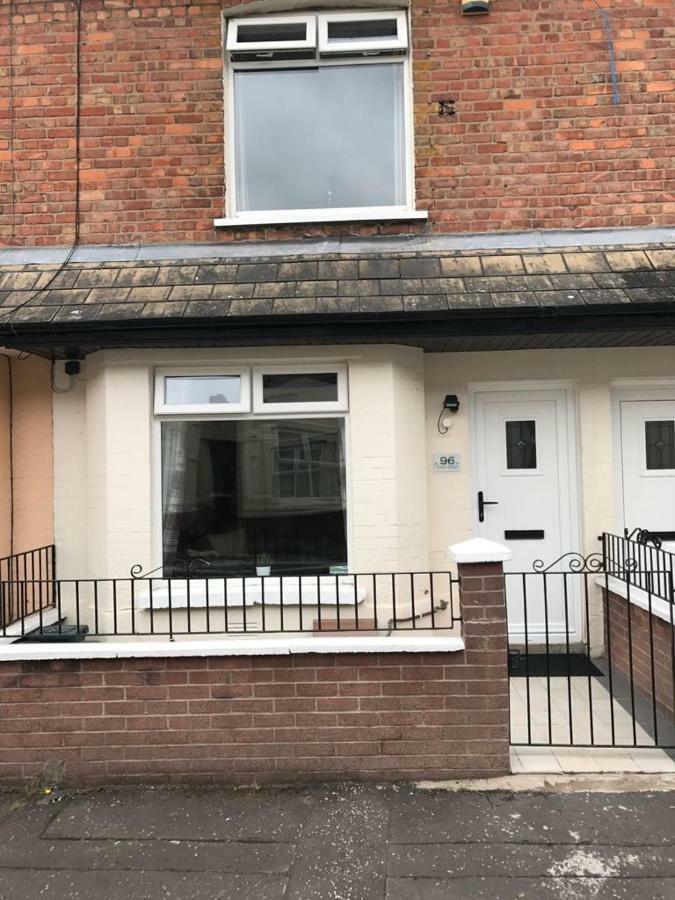 Villa Tower Street Treasure Belfast Exterior foto